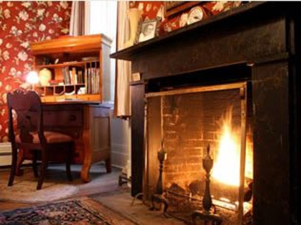 Munro House Bed&Breakfast Jonesville Habitación foto